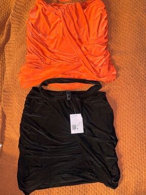 🐦‍⬛🔥Forever 21 Orange and Black Mini Skirt Duo